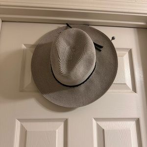 Carly Jean Los Angeles Grey Straw Hat